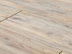 Gros plan sur les dalles de terrasse imitation parquet Canada Lodge