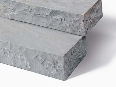 La structure brute de la pierre naturelle avec une finition naturellement clivée Blocs marches en grès Kandla Grey zoom