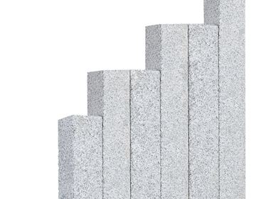 Zoom sur les palis en granite Silver Classico 12x12