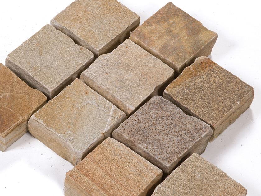 Zoom sur les pavés en quartzite Irish Gold