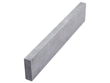 Bordure de gazon en pierre calcaire Lago avec fond vide