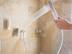 Douche avec travertin Rustic au mur