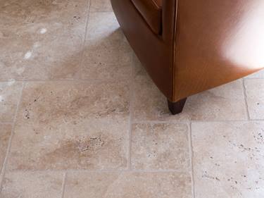 Carrelage Medium En Travertin Vieilli Stonenaturelle