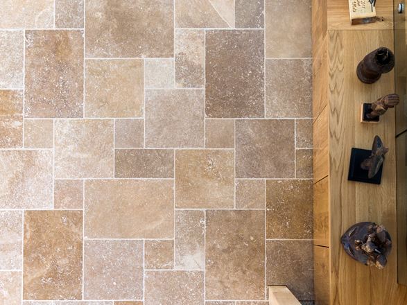 Travertin Bleu De Turquie Pose En Opus Romain Stonenaturelle