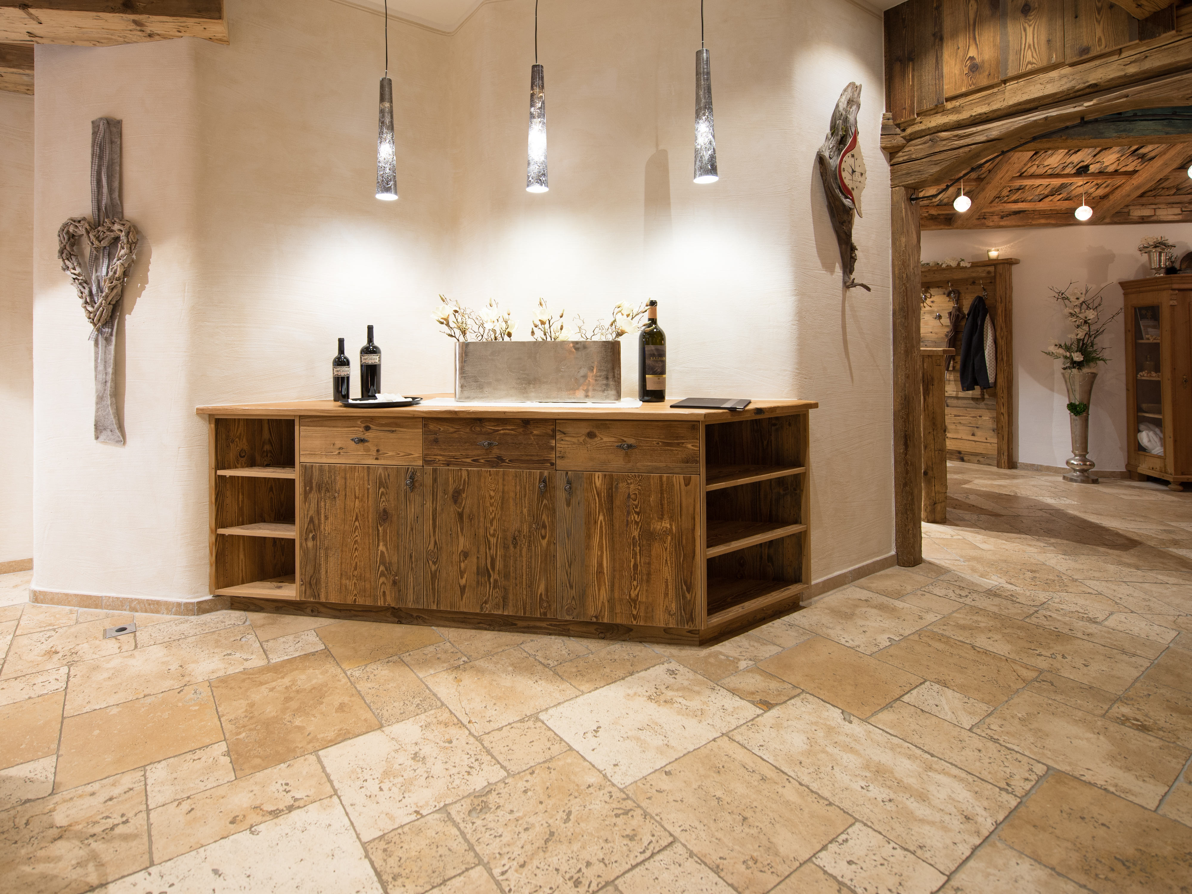 Carrelage Rustic En Travertin Vieilli Stonenaturelle